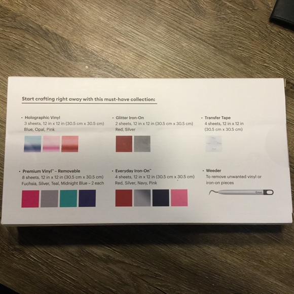 Cricut Essentials Bundle - Picture 2 of 2